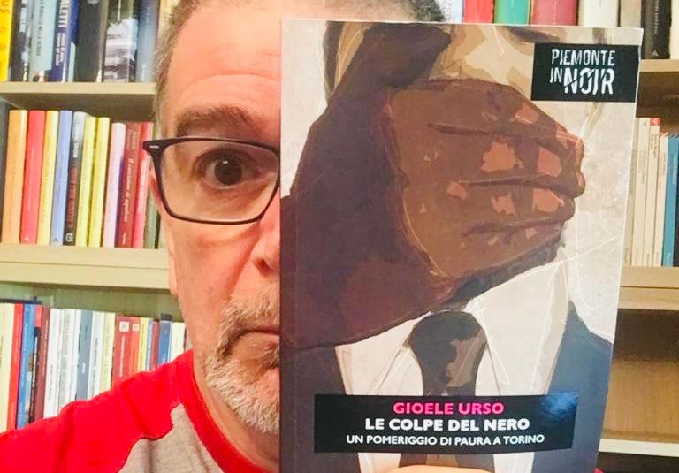 Leggi “Le colpe del nero”, il BookPostino te lo porta a&nbsp;casa